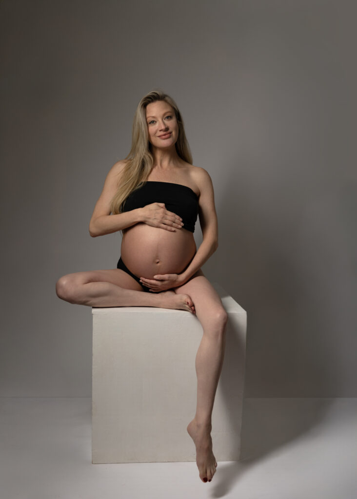 Karen Mullis maternity photos