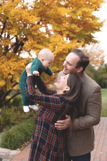 Cincinnati family portrait during a fall mini photoshoot at Pioneer Park